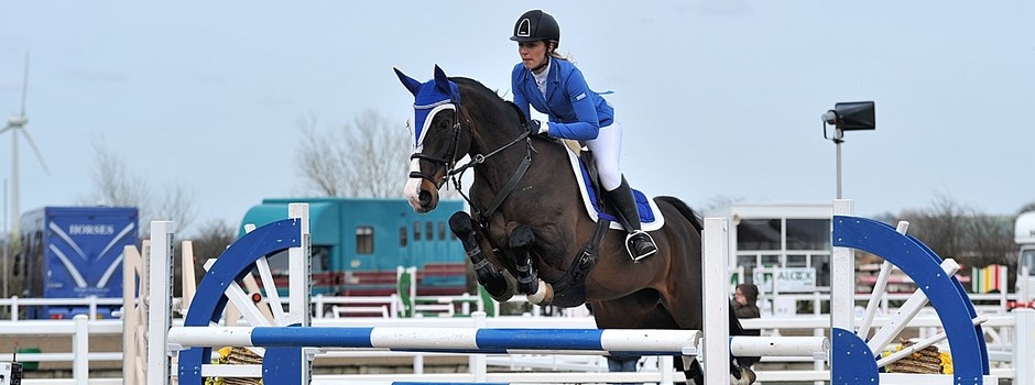 Show-jumping-horses-secret-magpie.jpg