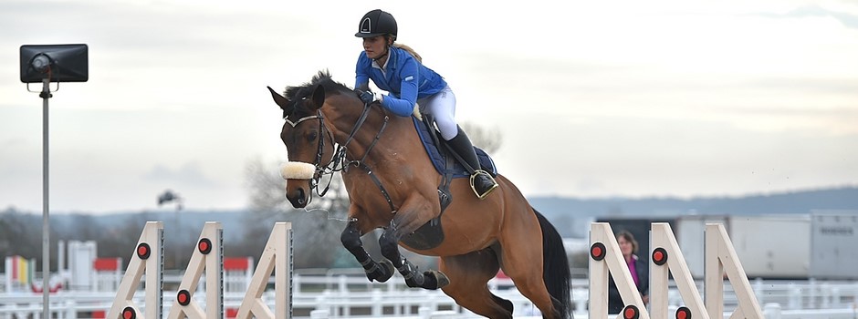 stephanie-dyason-showjumper-buckinghamshire.jpg